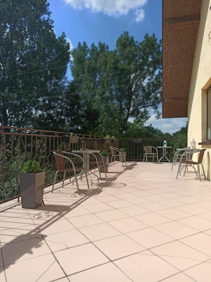 Przylesie Uniejow Exterior foto